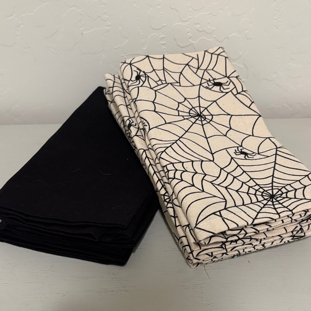 Spider Web Print and Black Napkin Set - set of 11